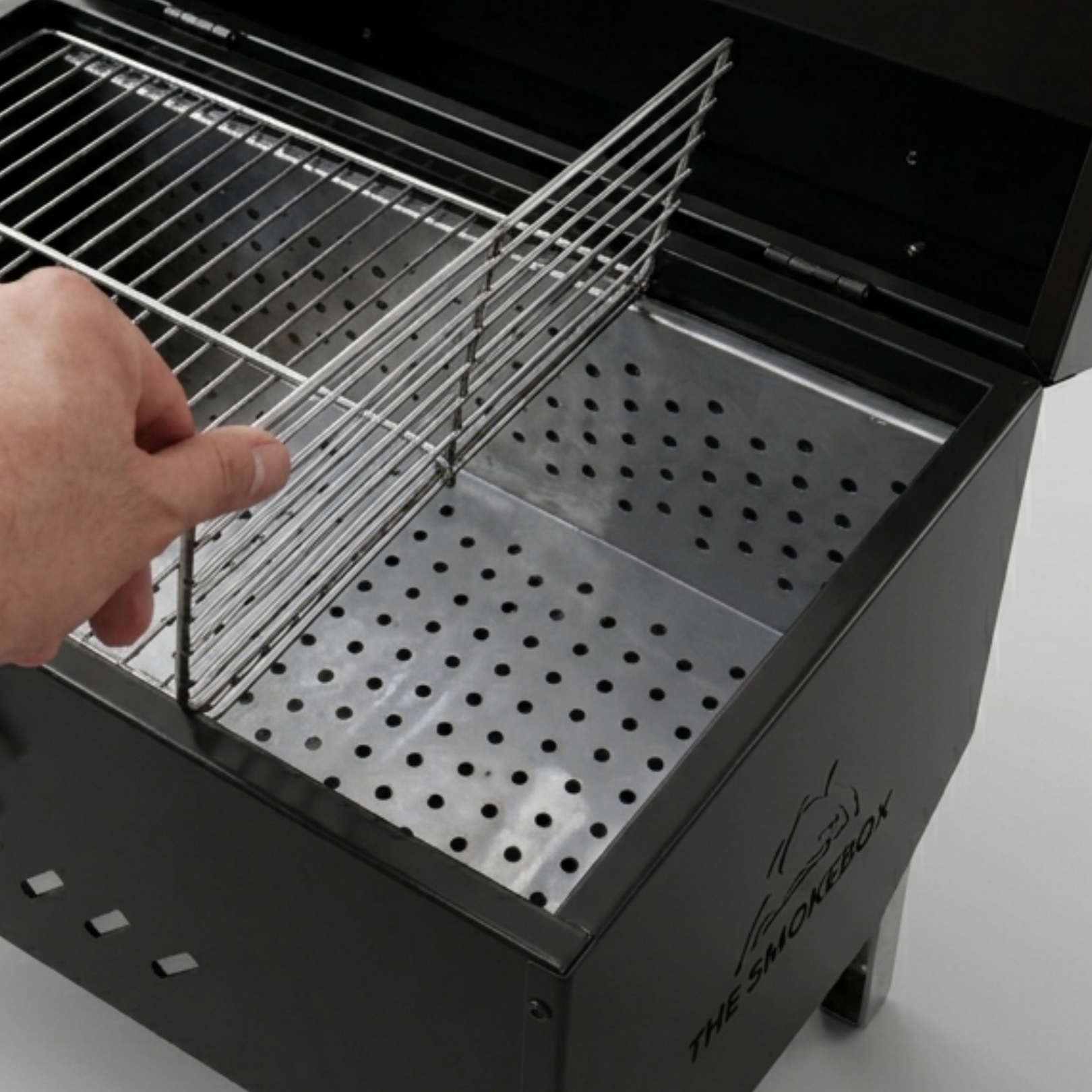 The Grillmaster Starter Grill for BBQ and Smoking - Enamel black